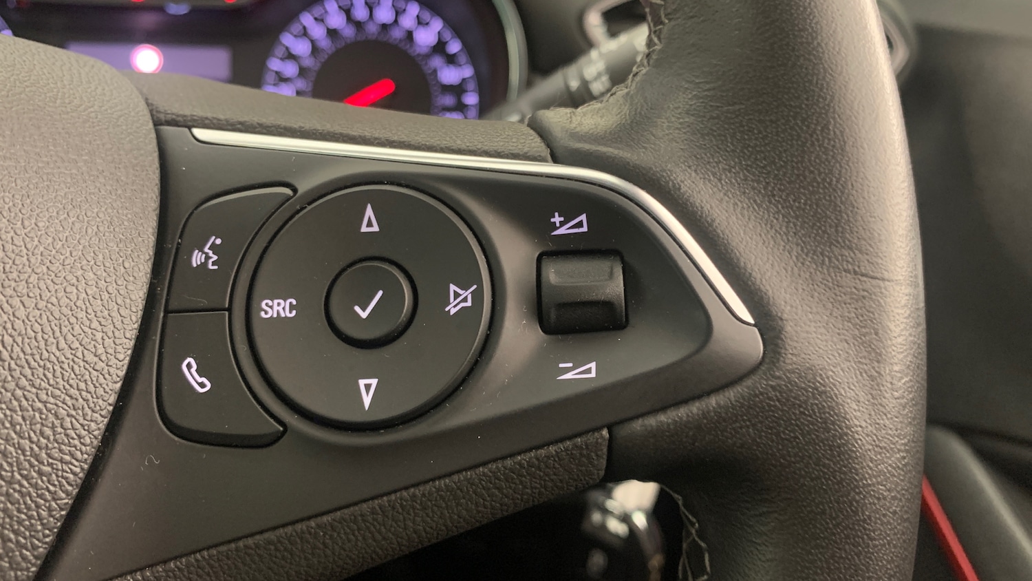 Used Vauxhall Crossland 2023 for sale - 77994663: Photo 20