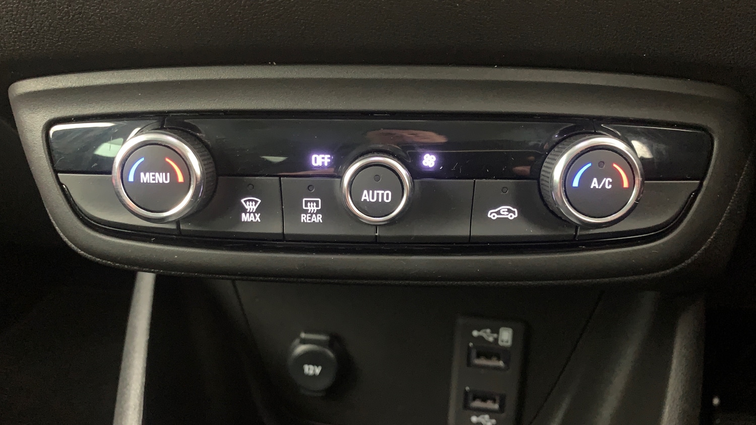 Used Vauxhall Crossland 2023 for sale - 77994663: Photo 52