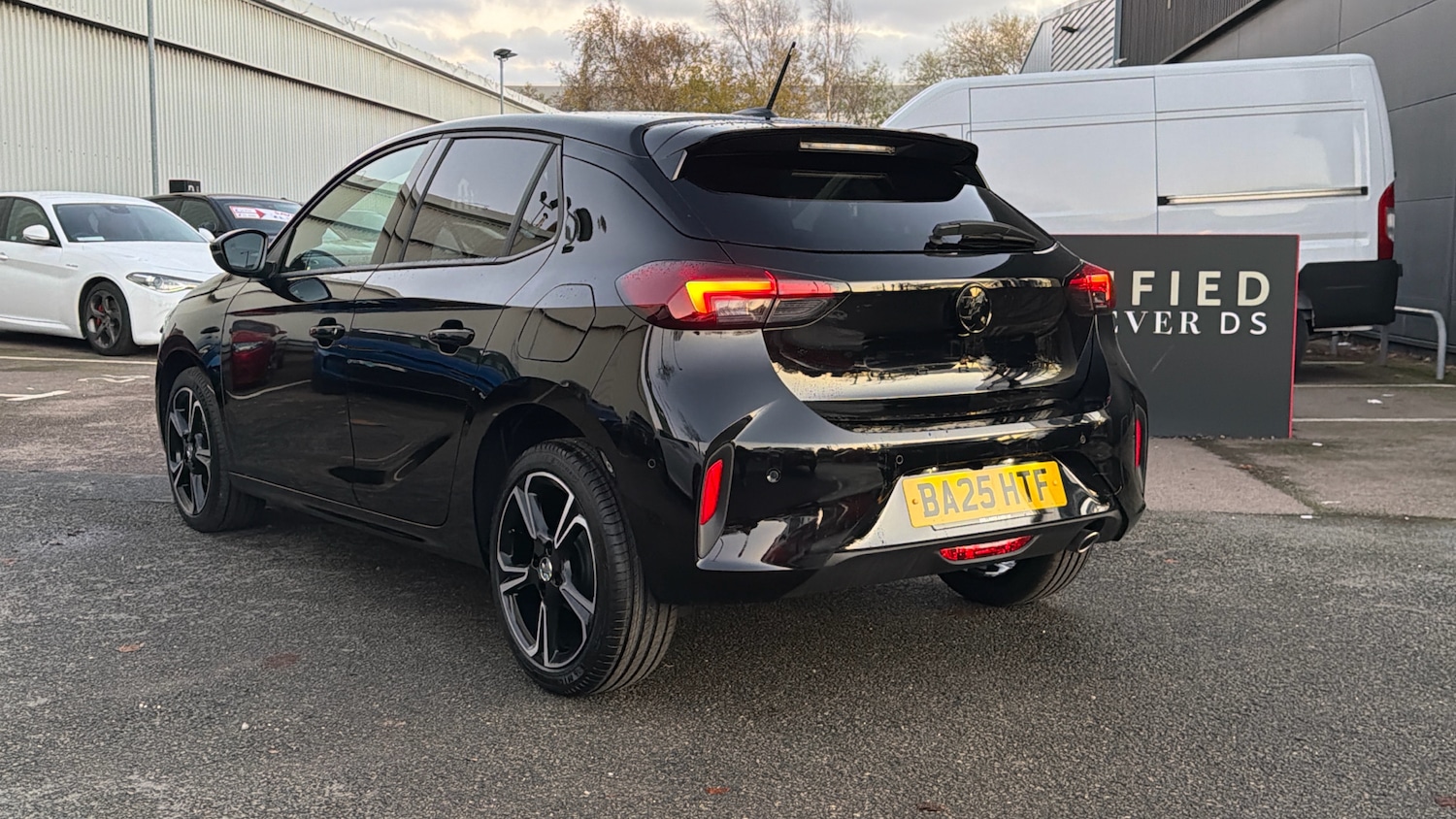 Used Vauxhall Corsa 2025 for sale - 76900061: Photo 5