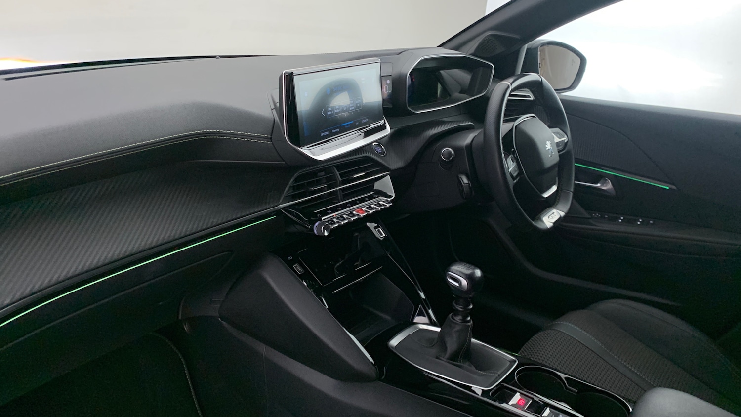 Used Peugeot 208 2022 for sale - 76318429: Photo 2