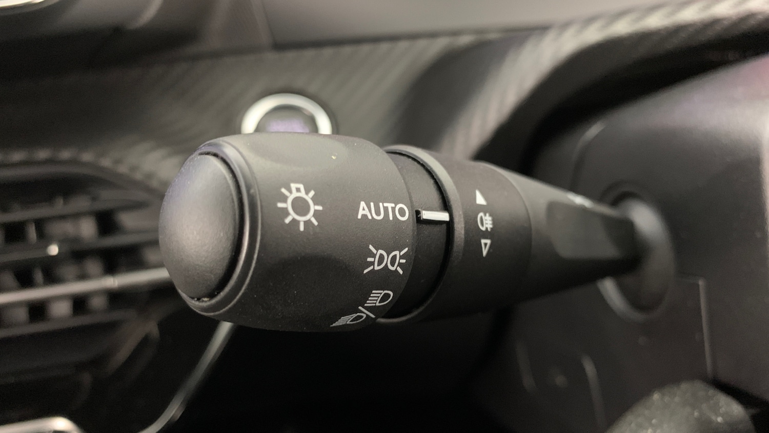 Used Peugeot 208 2023 for sale - 77626880: Photo 19