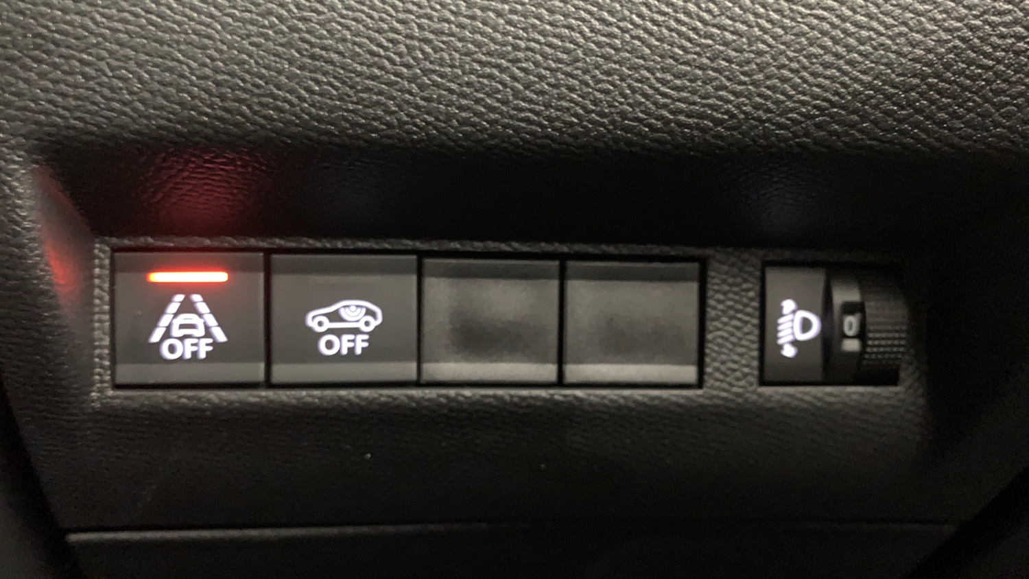 Used Peugeot 208 2023 for sale - 77626880: Photo 22