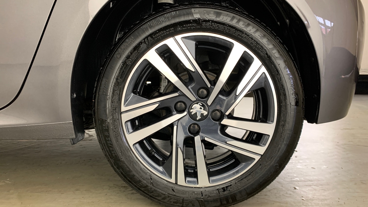 Used Peugeot 208 2023 for sale - 77626880: Photo 25