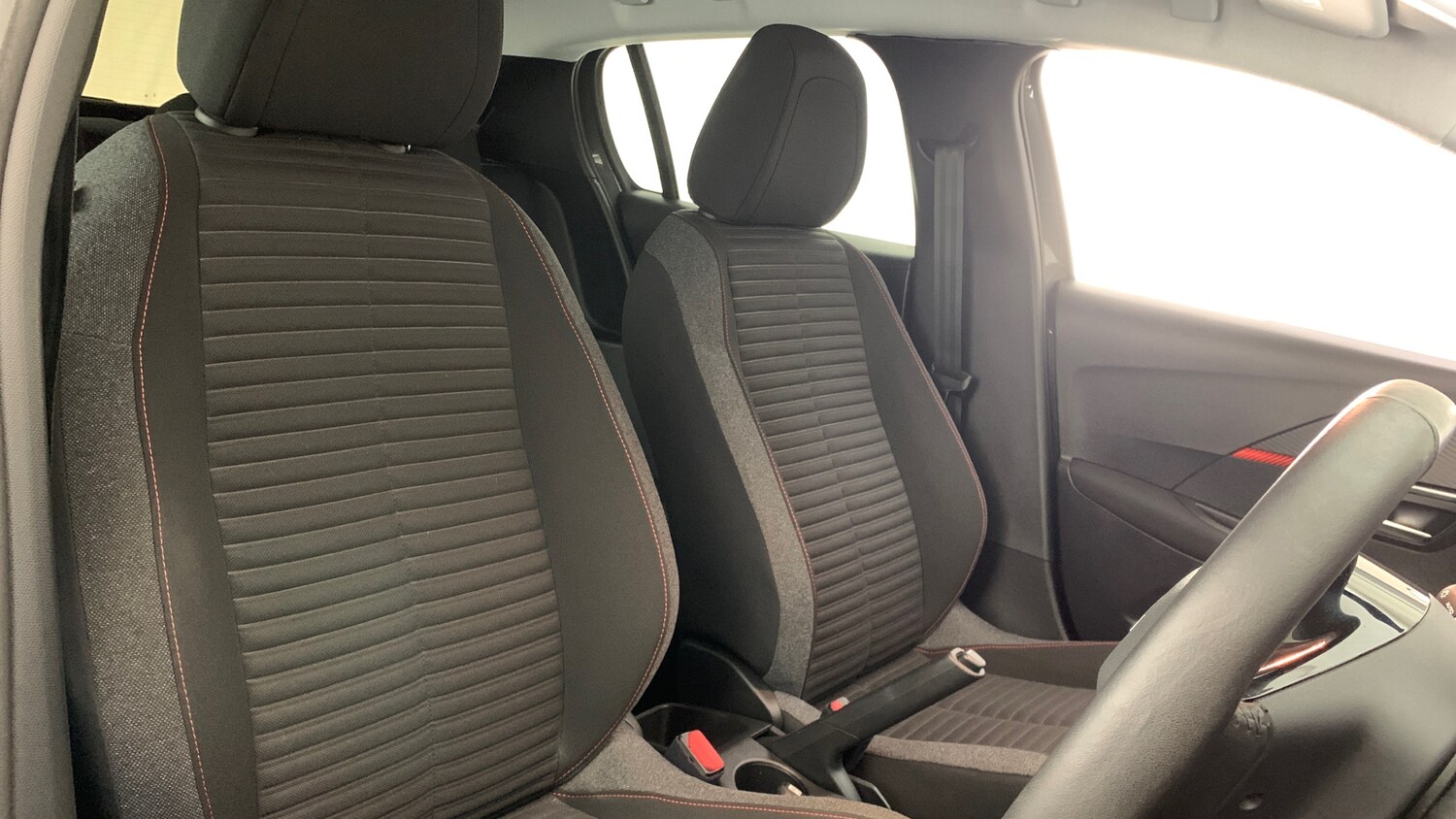 Used Peugeot 208 2023 for sale - 77626880: Photo 40