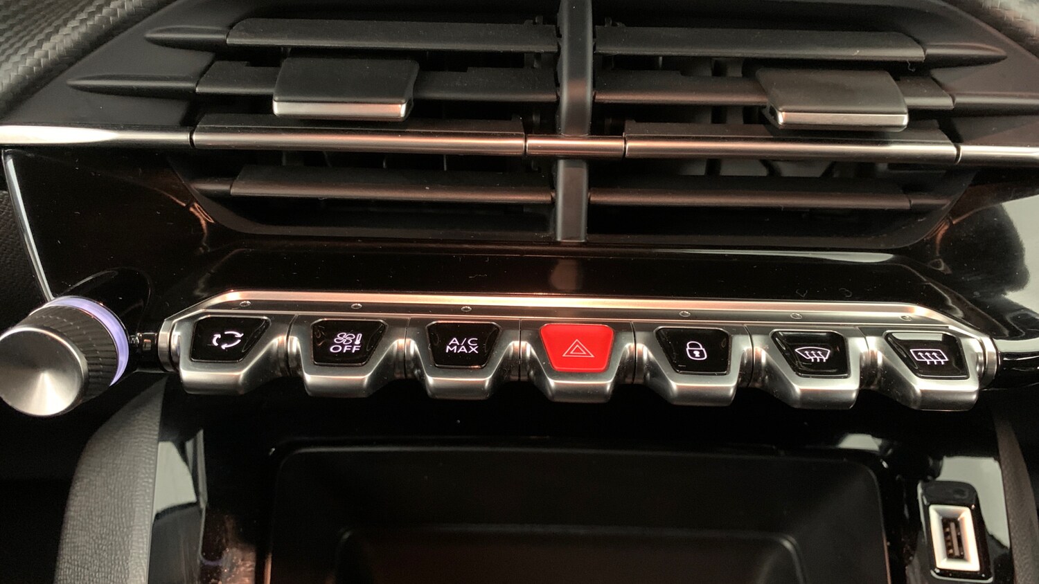 Used Peugeot 208 2023 for sale - 77626880: Photo 51