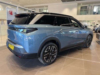 Used Peugeot 5008 2025 for sale - 75460206: Photo