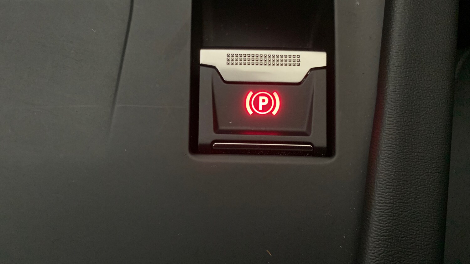 Used Peugeot 408 2024 for sale - 76593337: Photo 36