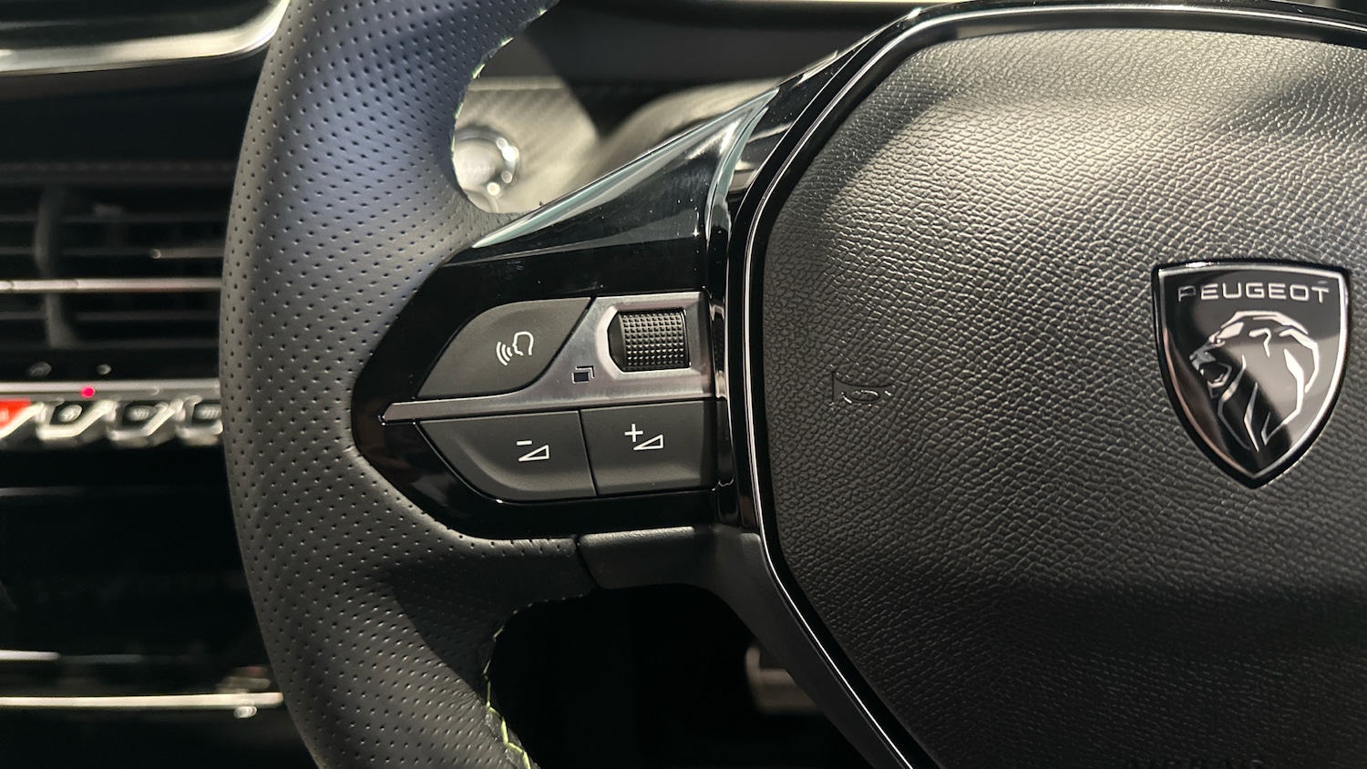 Used Peugeot 2008 2026 for sale - 78186271: Photo 23