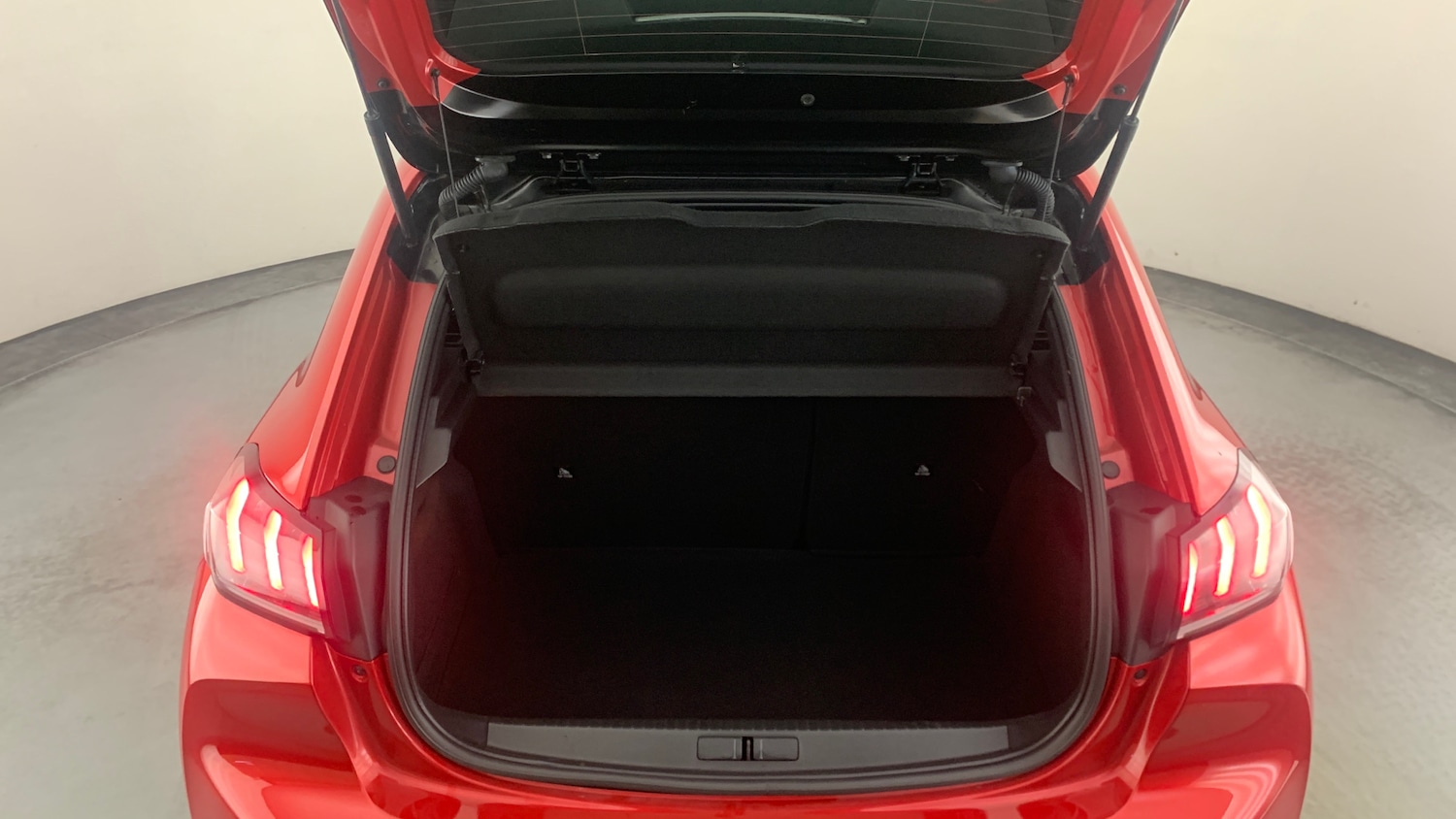 Used Peugeot 208 2023 for sale - 77121200: Photo 6