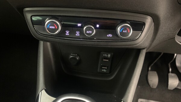 Used Vauxhall Crossland 2022 for sale - 76168045: Photo 29