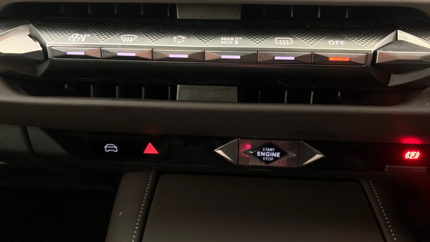 Used DS Automobiles DS 4 2023 for sale - 76998791: Photo 33