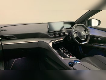 Used Peugeot 5008 2023 for sale - 79076803: Photo