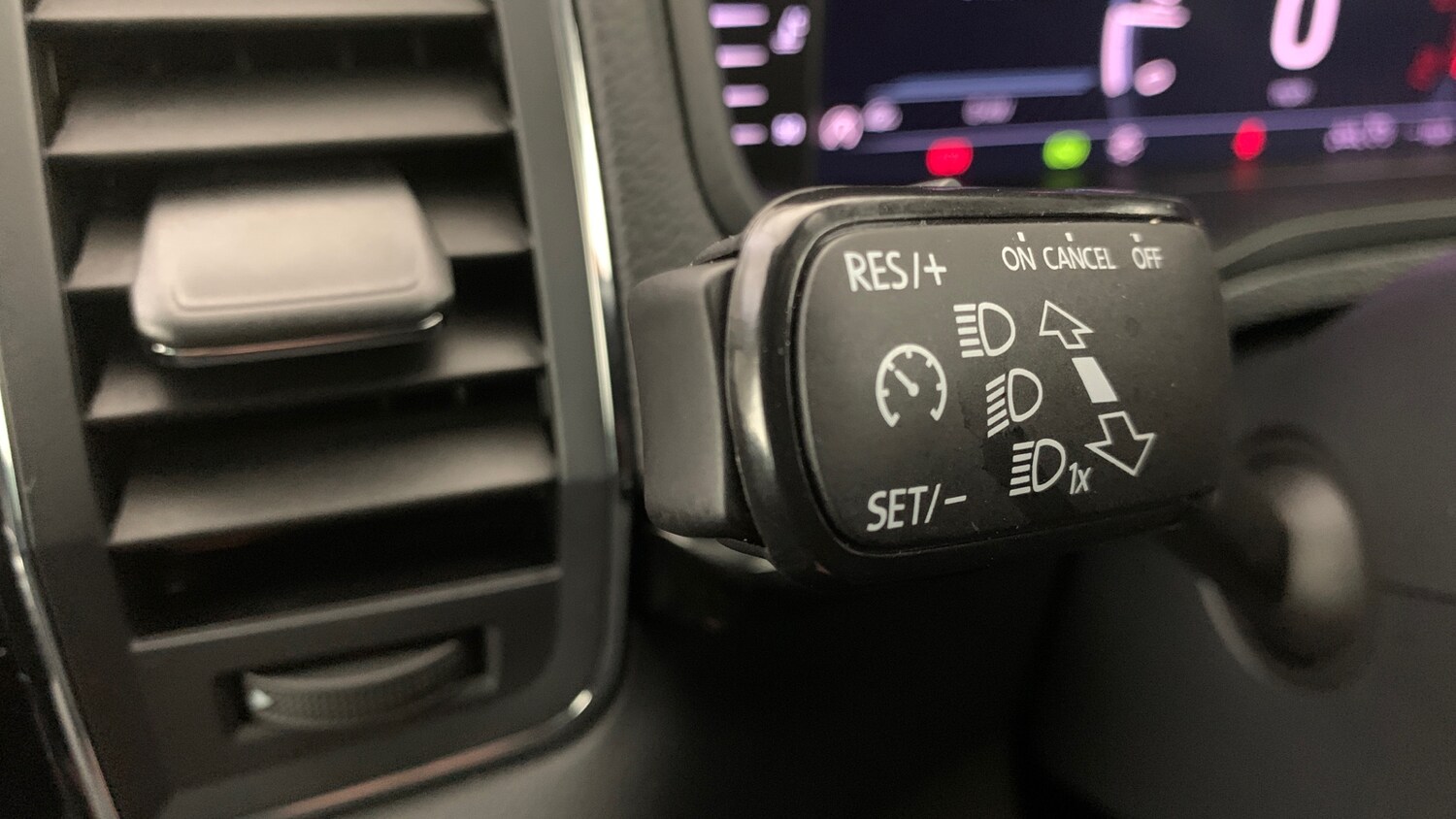 Used Skoda Karoq 2024 for sale - 76123593: Photo 36