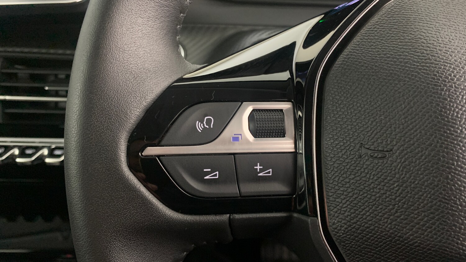 Used Peugeot 208 2024 for sale - 76772566: Photo 20