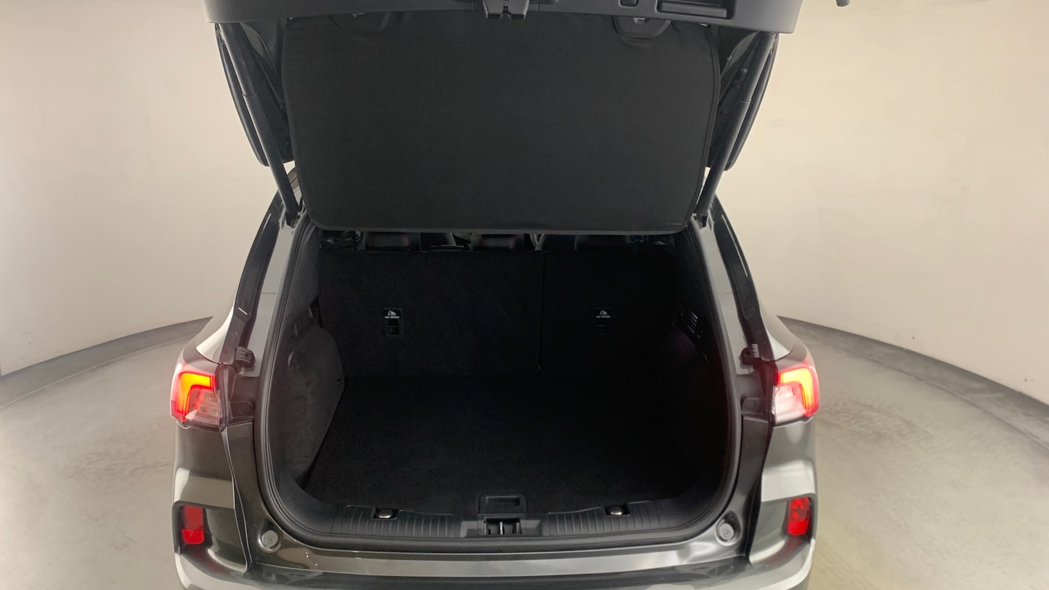 Used Ford Kuga 2022 for sale - 76914371: Photo 5