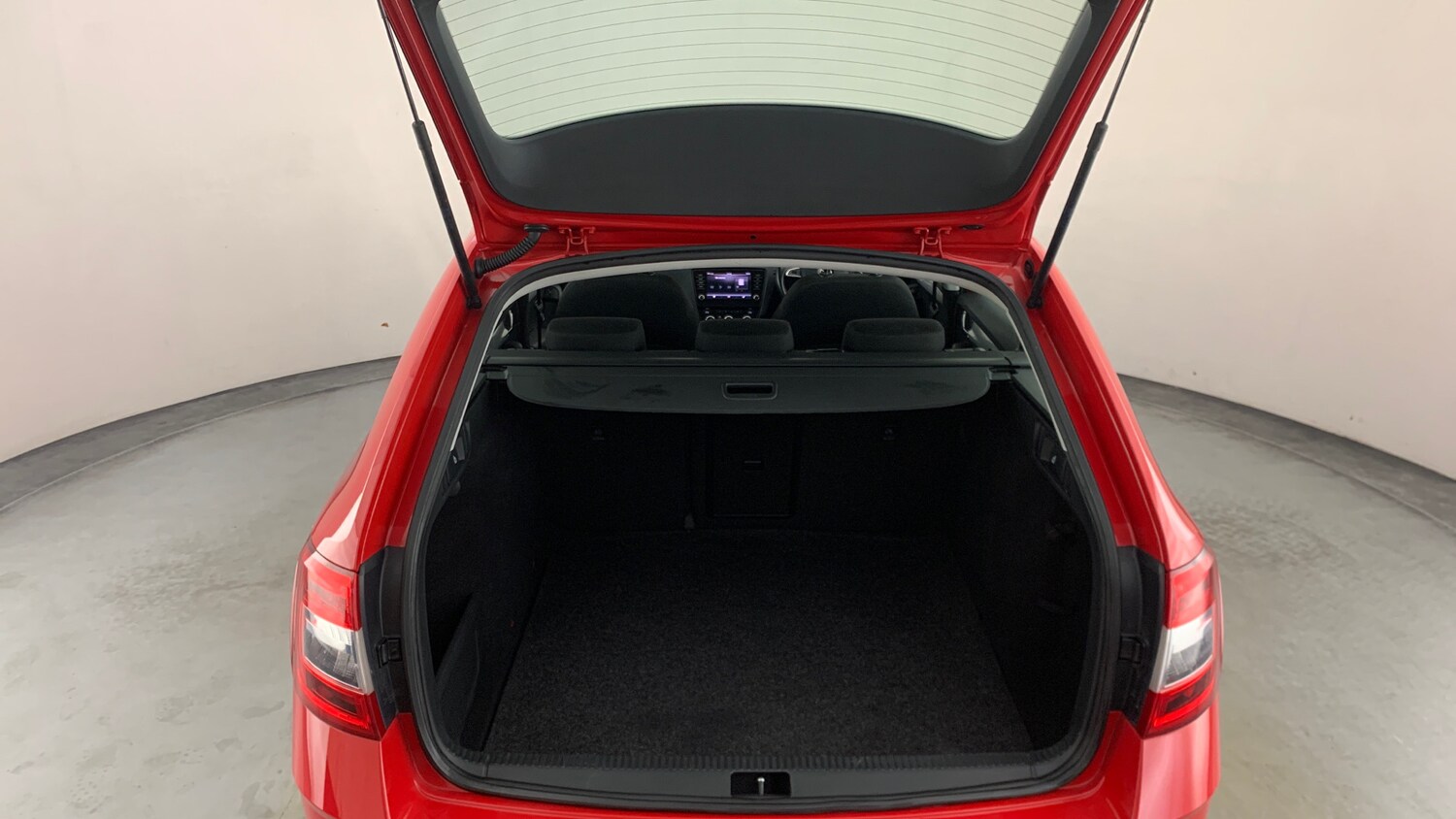 Used Skoda Octavia 2017 for sale - 76168039: Photo 5