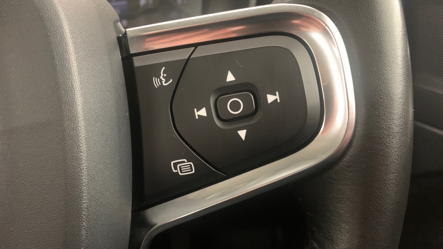 Used Volvo XC40 2018 for sale - 77754922: Photo 18