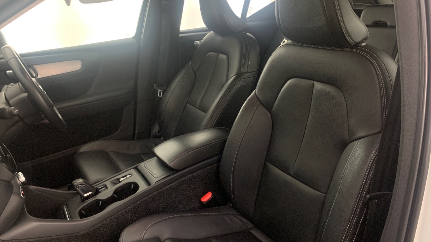 Used Volvo XC40 2018 for sale - 77754922: Photo 52