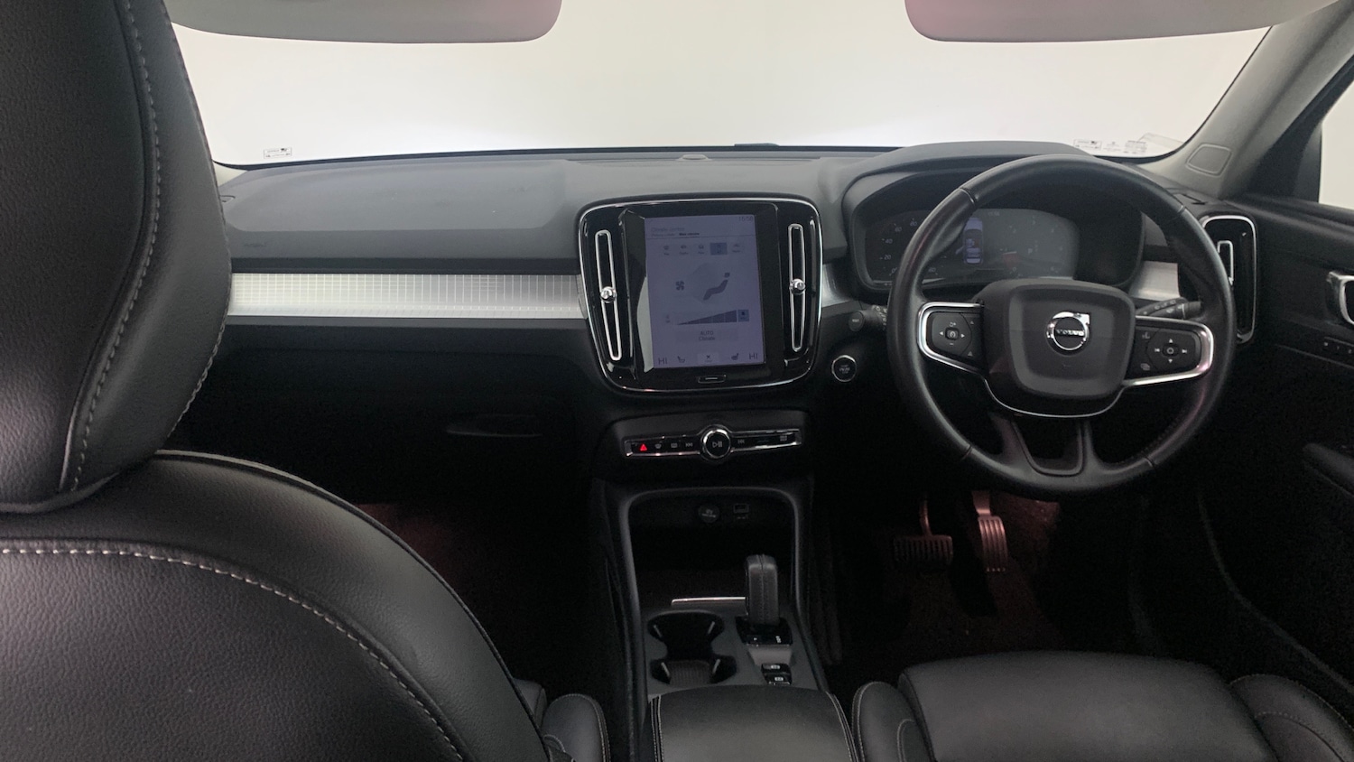 Used Volvo XC40 2018 for sale - 77754922: Photo 55