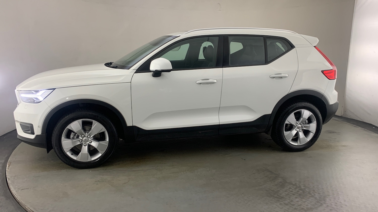 Used Volvo XC40 2018 for sale - 77754922: Photo 67