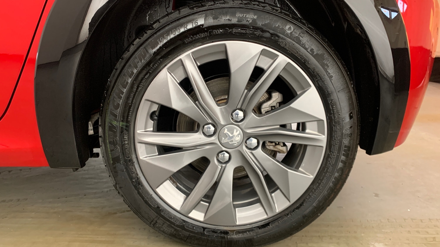 Used Peugeot 208 2024 for sale - 76887920: Photo 17