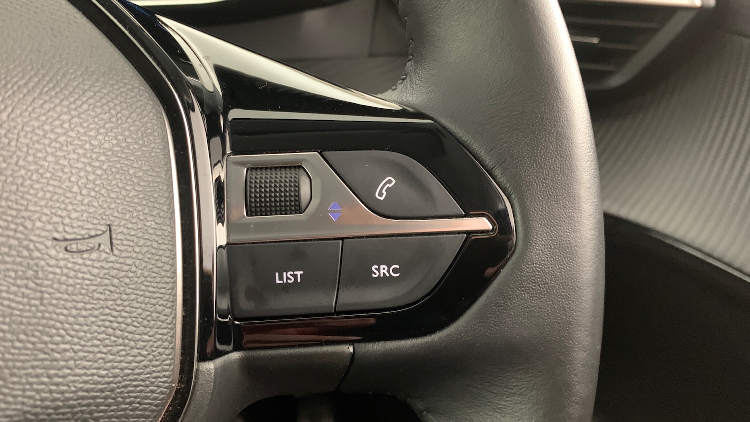 Used Peugeot 208 2024 for sale - 76887920: Photo 18