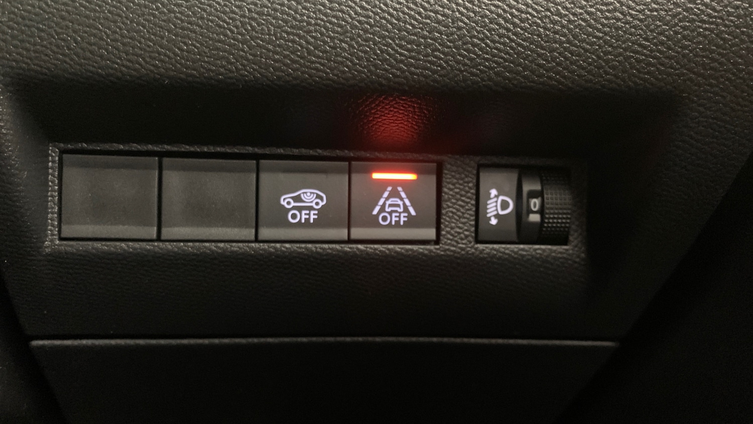 Used Peugeot 208 2024 for sale - 76887920: Photo 20