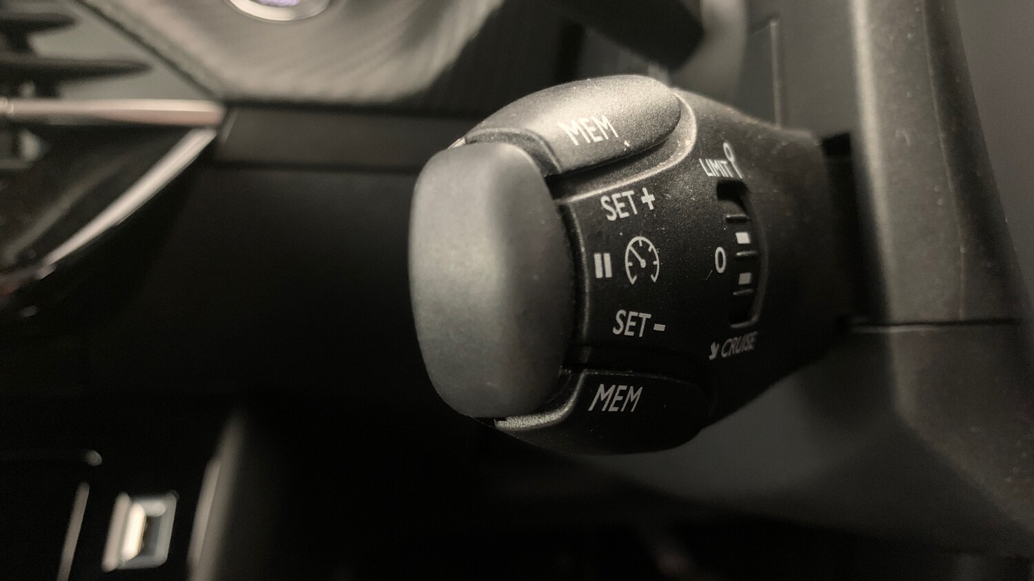 Used Peugeot 208 2024 for sale - 76887920: Photo 42