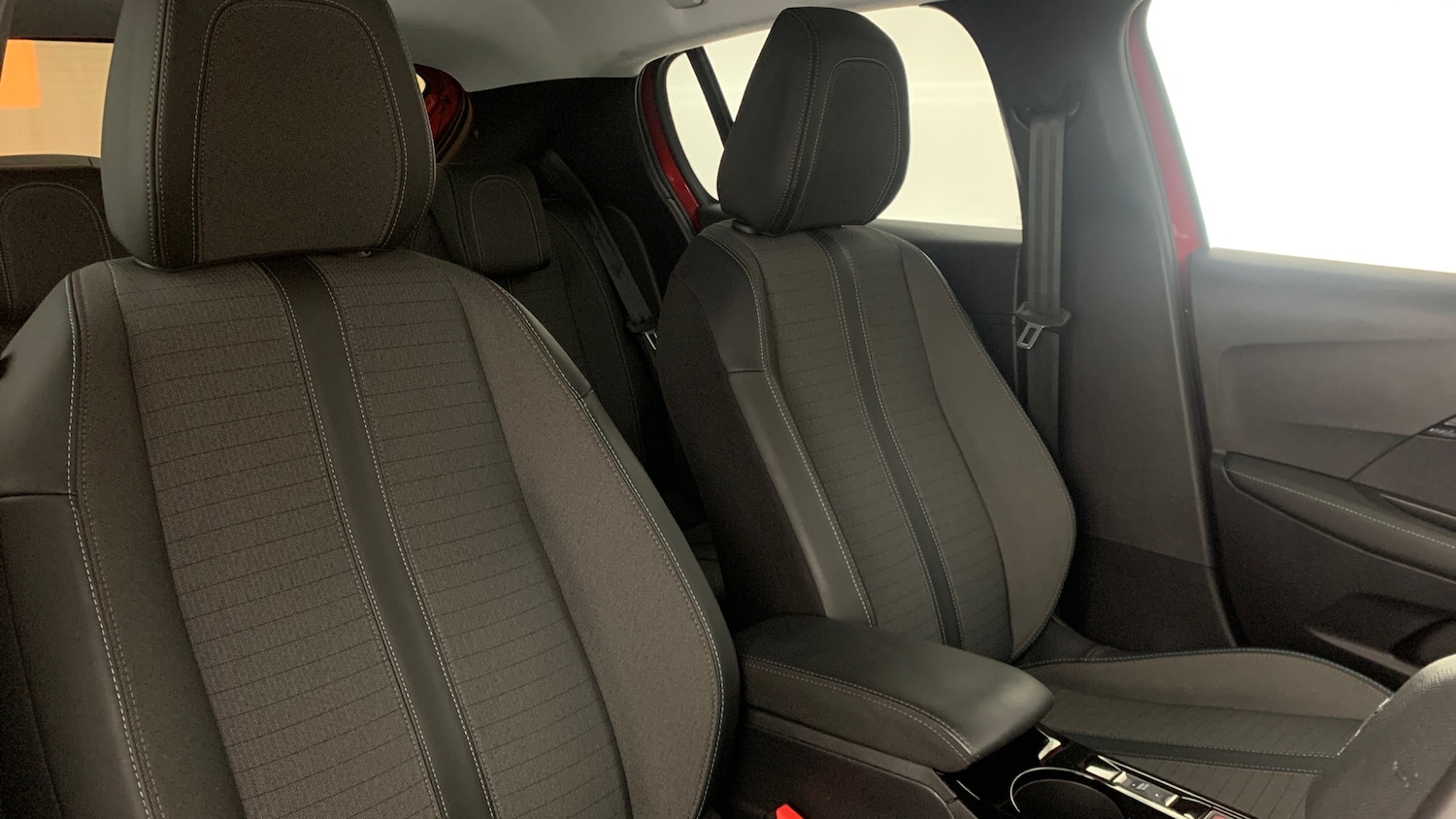 Used Peugeot 208 2024 for sale - 76887920: Photo 53