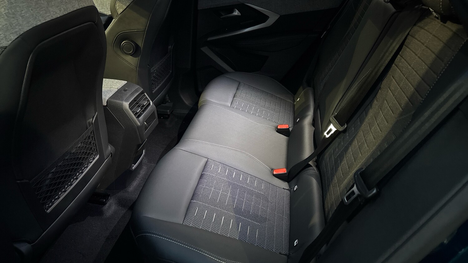 Used Peugeot 3008 2025 for sale - 77525633: Photo 32