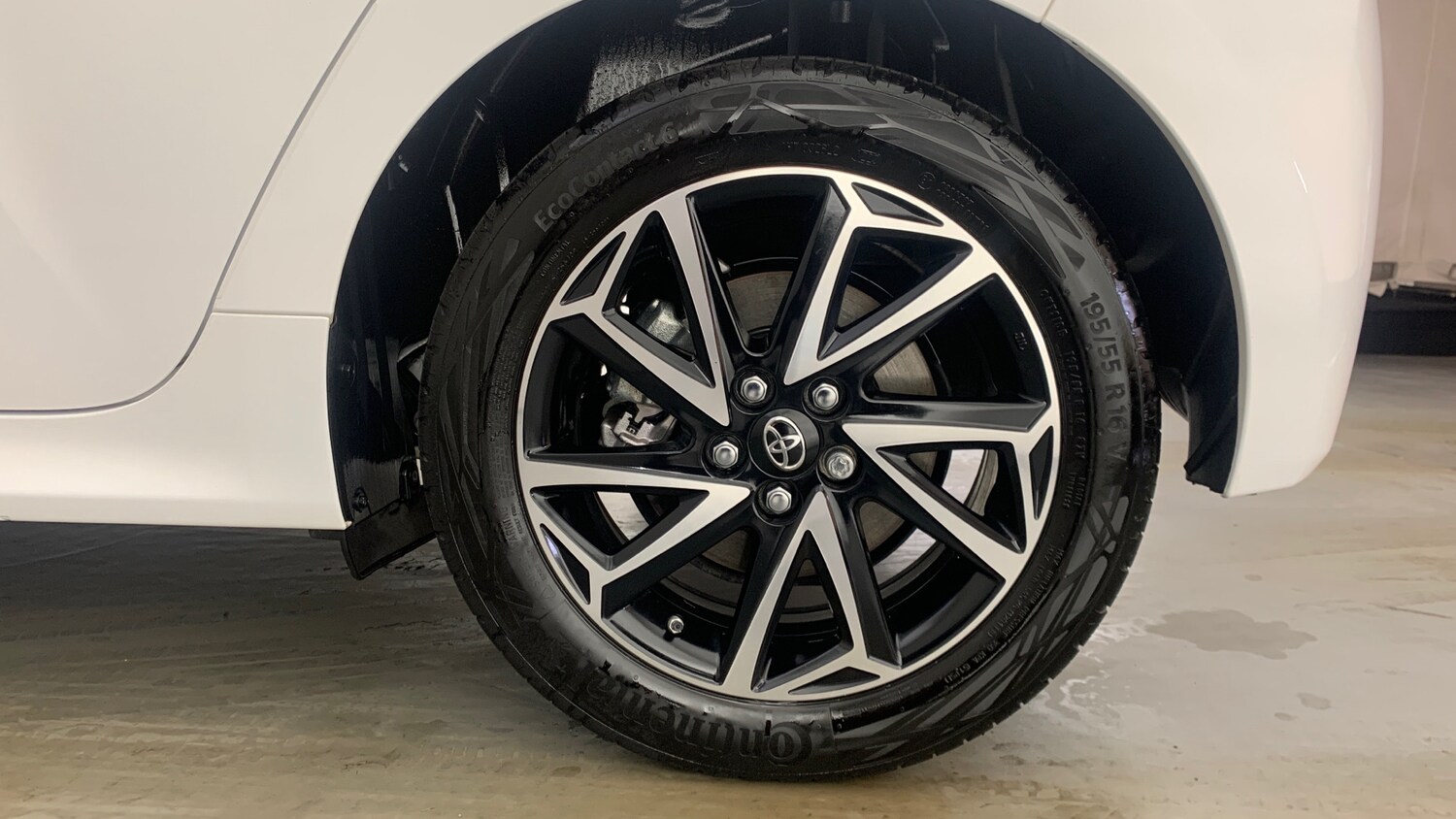 Used Toyota Yaris 2023 for sale - 76139392: Photo 17