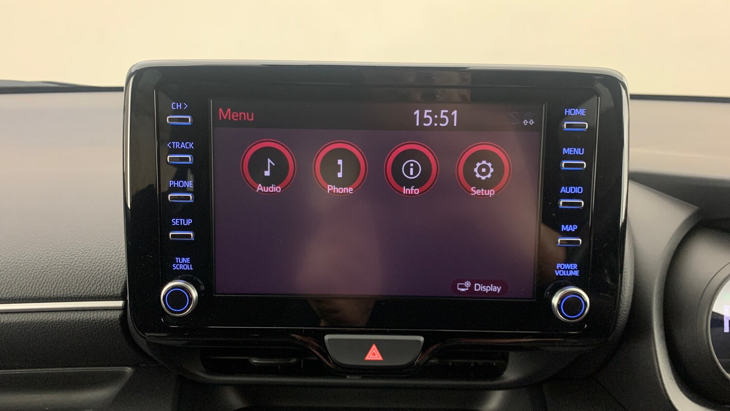 Used Toyota Yaris 2023 for sale - 76139392: Photo 24