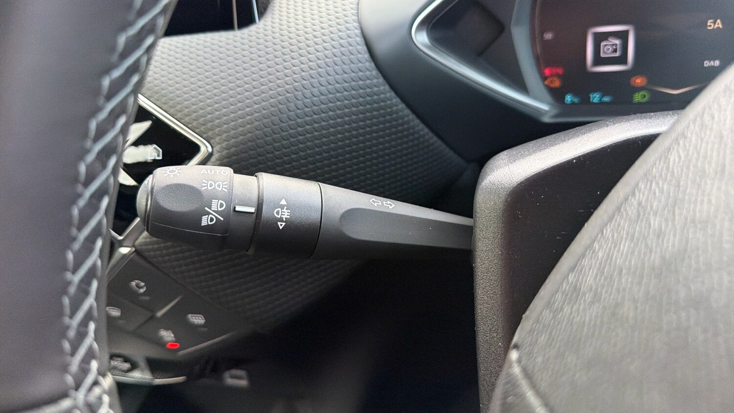 Used DS Automobiles DS 3 2025 for sale - 76350391: Photo 27