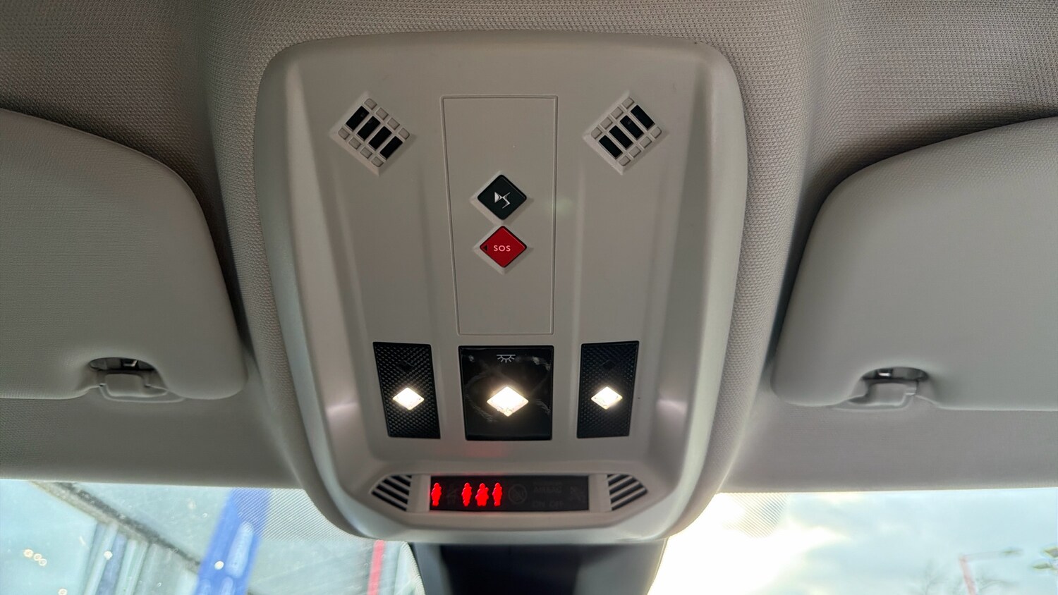 Used DS Automobiles DS 3 2025 for sale - 76350391: Photo 37