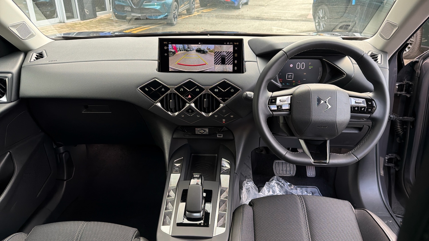 Used DS Automobiles DS 3 2025 for sale - 76350391: Photo 4