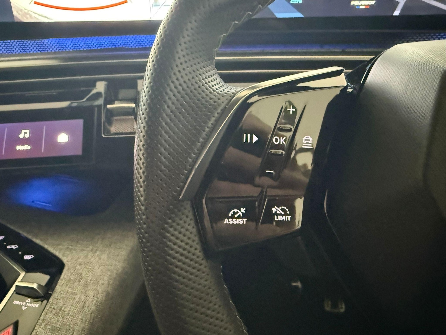 Used Peugeot 3008 2024 for sale - 76441664: Photo 28