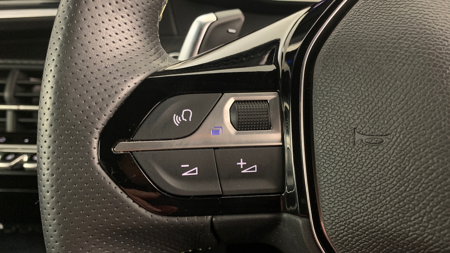 Used Peugeot 208 2024 for sale - 76410166: Photo 19