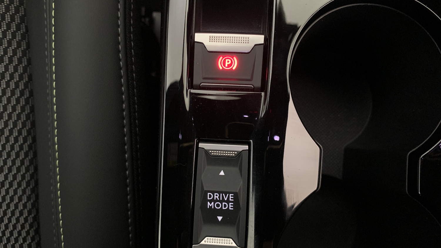 Used Peugeot 208 2024 for sale - 76410166: Photo 32