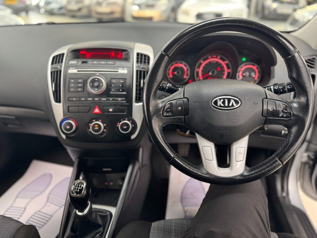 Used Kia Ceed 2009 for sale - 77764777: Photo 25