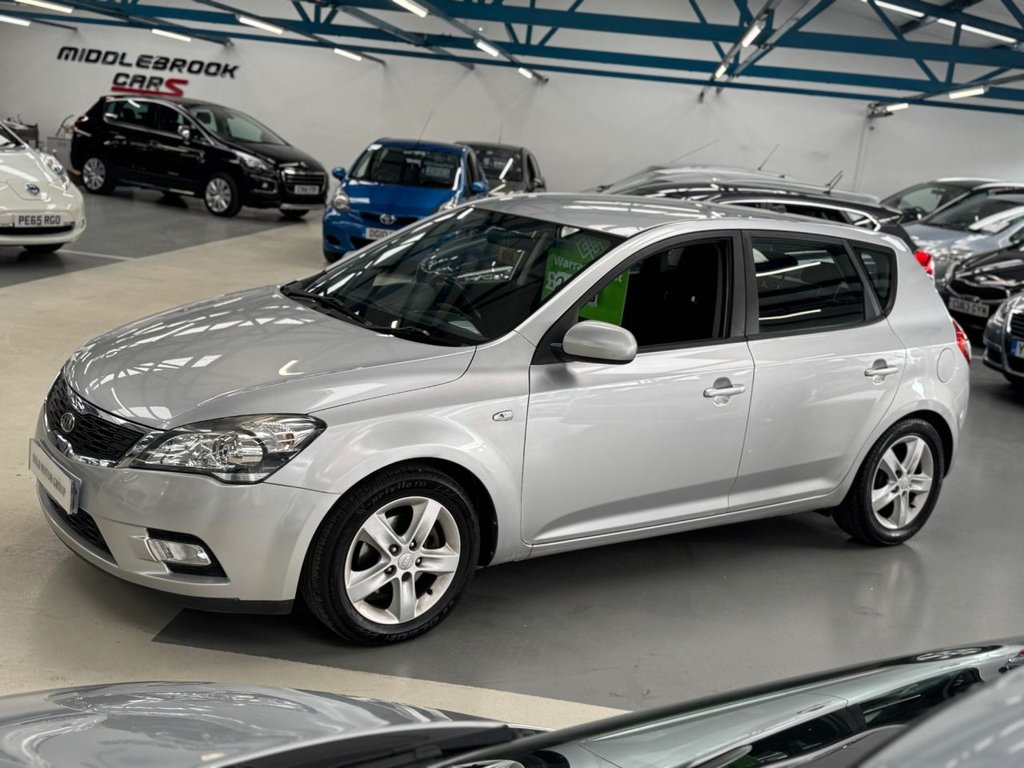 Used Kia Ceed 2009 for sale - 77764777: Photo 9