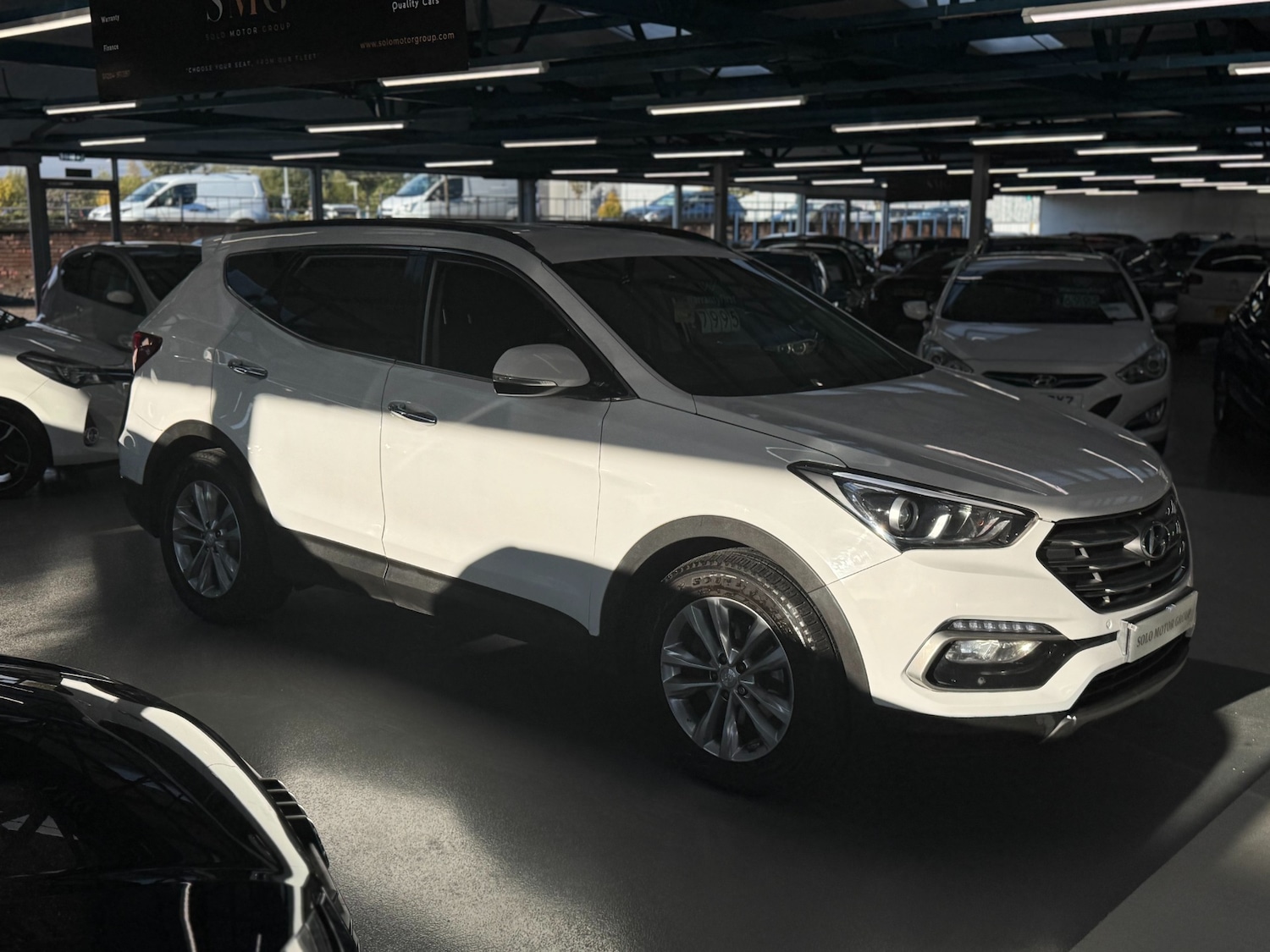 Used Hyundai Santa Fe 2016 for sale - 76366348: Photo 4