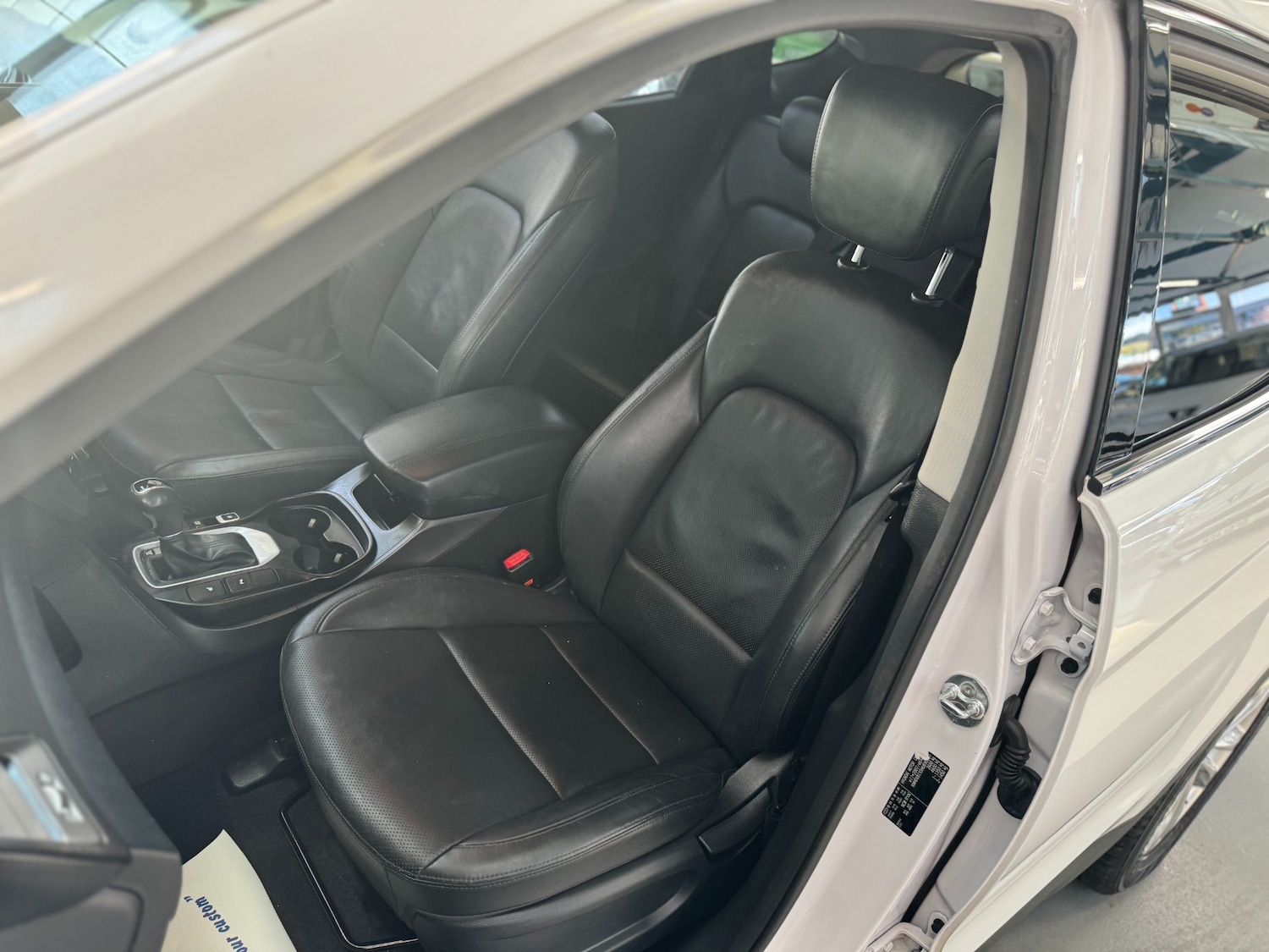 Used Hyundai Santa Fe 2016 for sale - 76366348: Photo 56