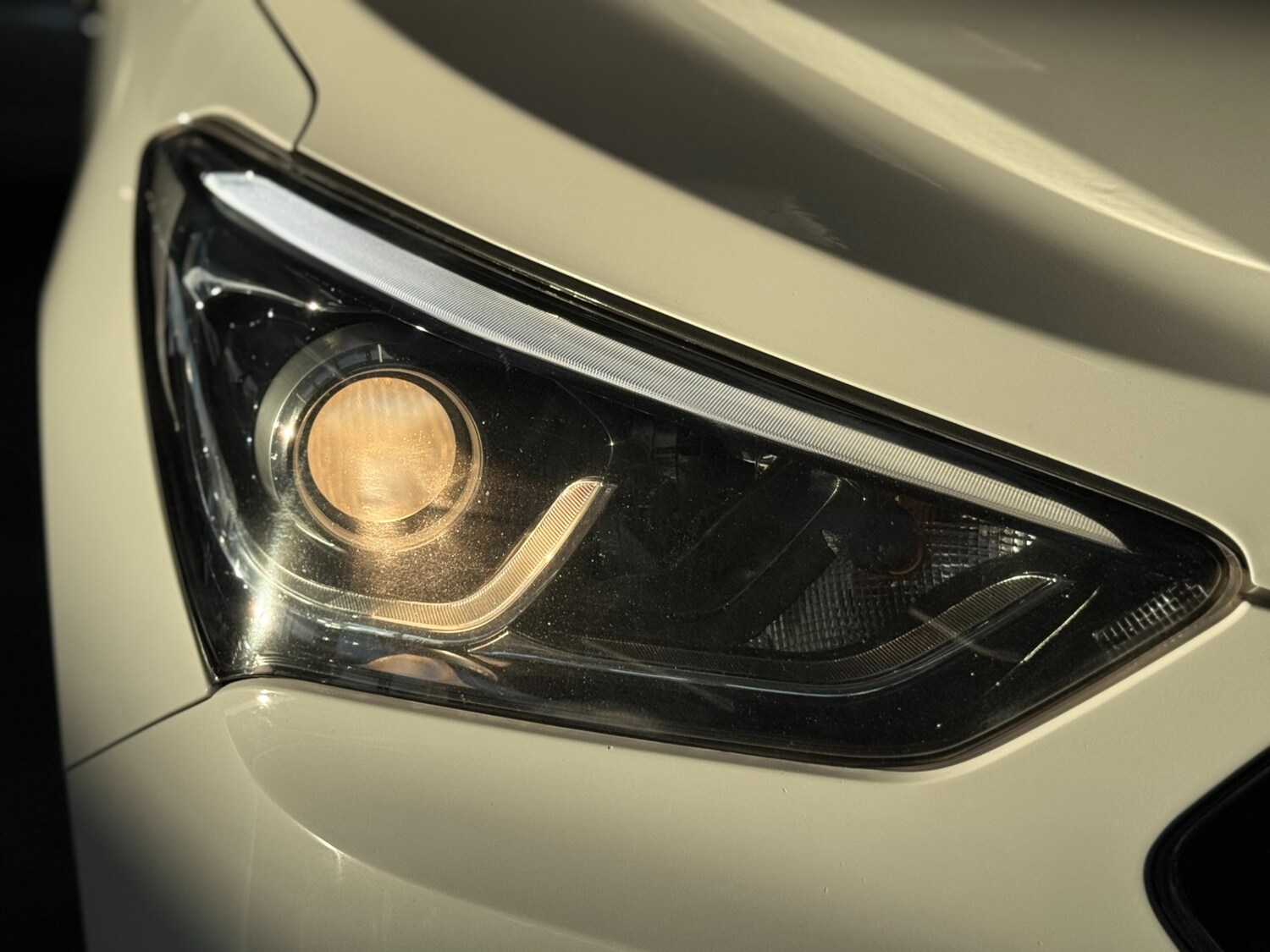Used Hyundai Santa Fe 2016 for sale - 76366348: Photo 69