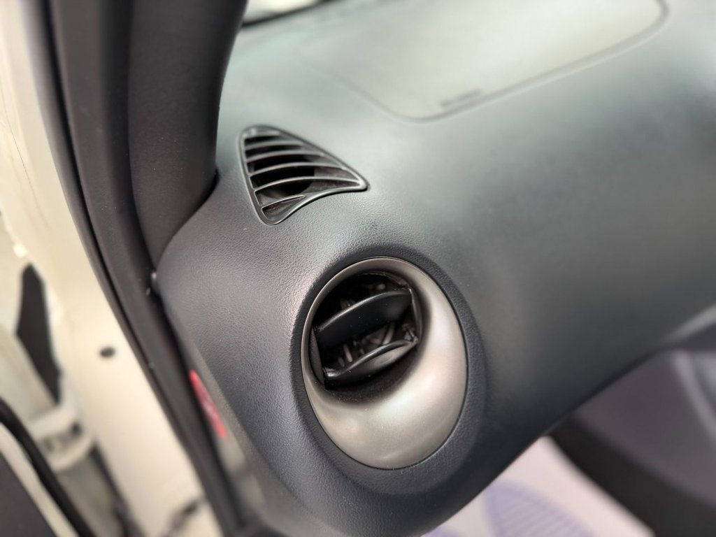 Used Nissan Juke 2012 for sale - 77952435: Photo 43