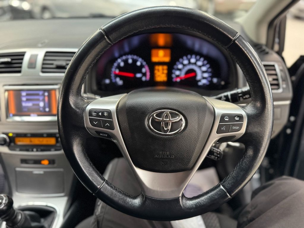 Used Toyota Avensis 2013 for sale - 77821235: Photo 39