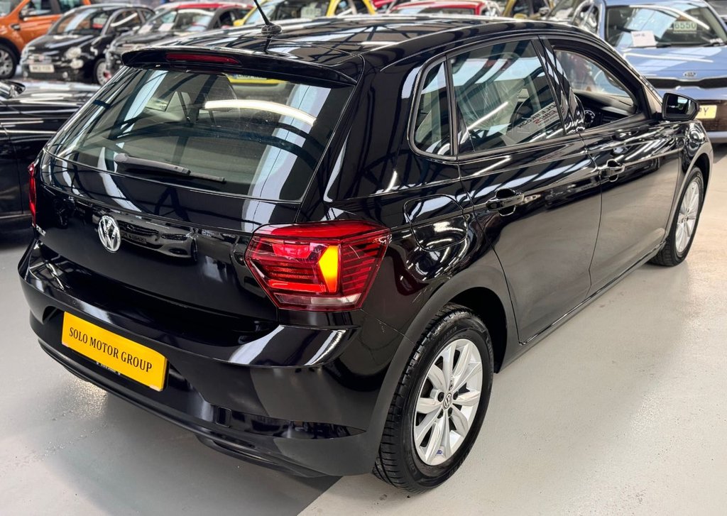 Used Volkswagen Polo 2018 for sale - 76798052: Photo 2