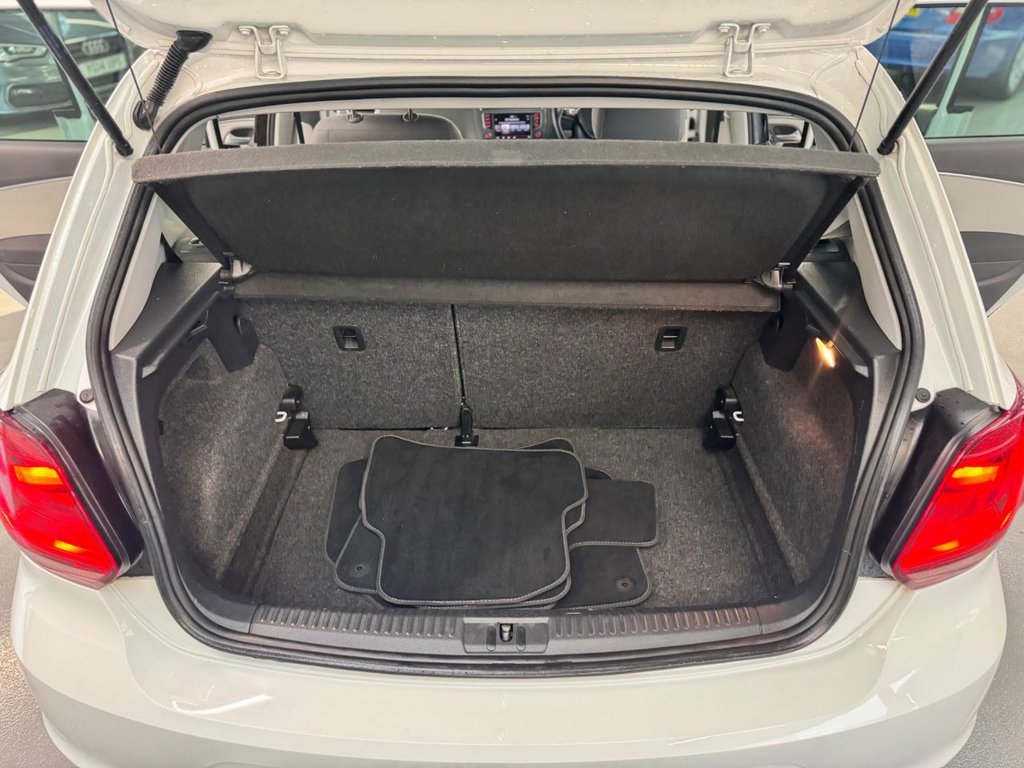 Used Volkswagen Polo 2016 for sale - 76950524: Photo 26