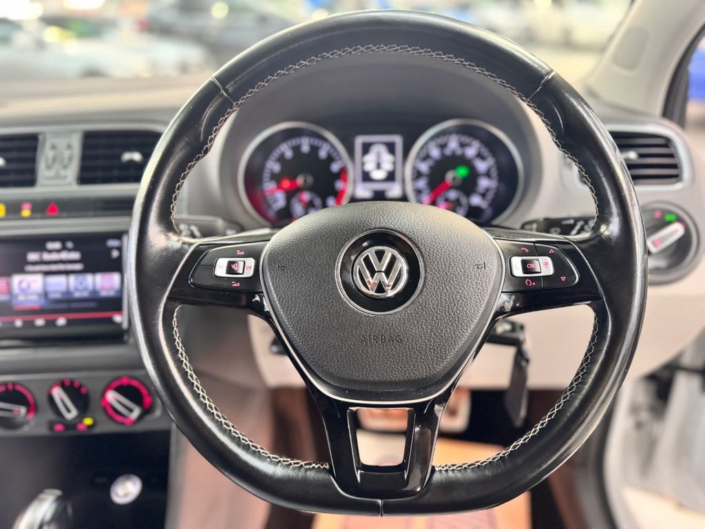 Used Volkswagen Polo 2016 for sale - 76950524: Photo 28