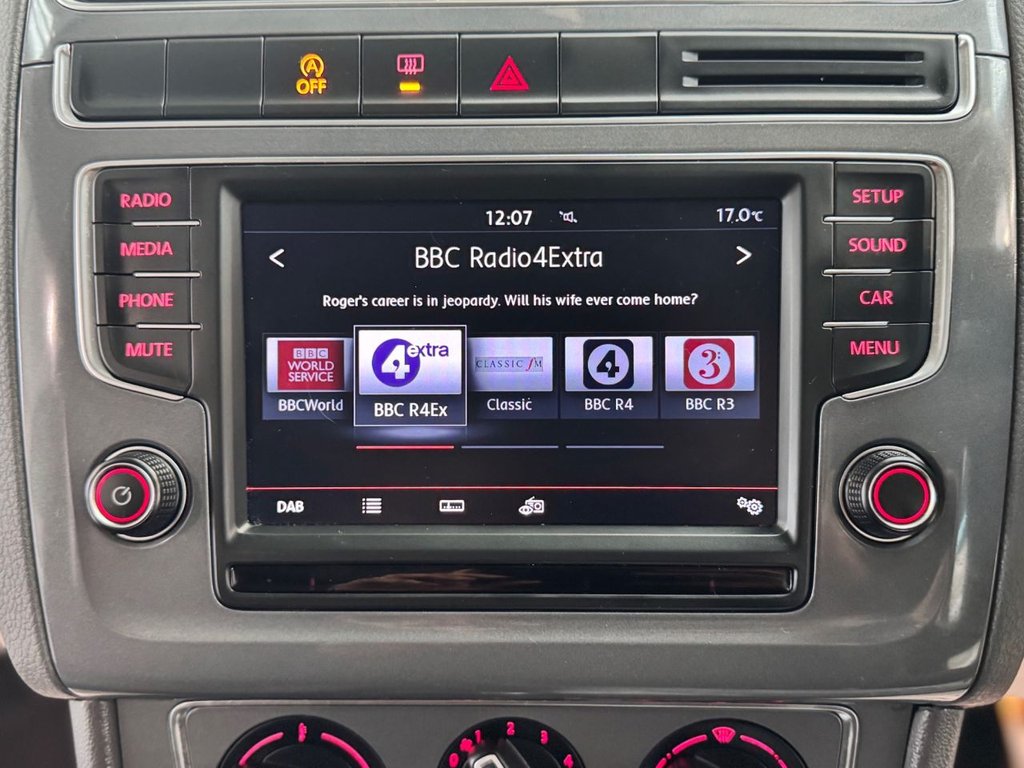 Used Volkswagen Polo 2016 for sale - 76950524: Photo 32