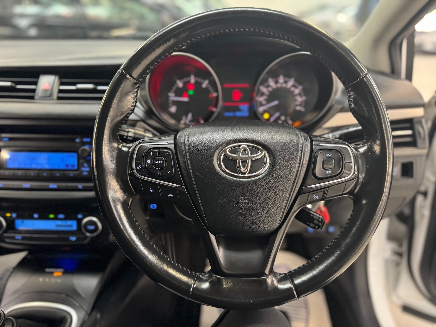 Used Toyota Avensis 2018 for sale - 76428460: Photo 38